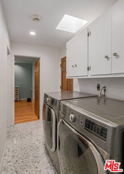 3266 Mandeville Canyon Road Los Angeles, CA 90049 - Photo 16 of 34