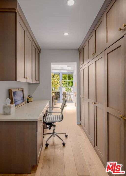 3266 Mandeville Canyon Road Los Angeles, CA 90049 - Photo 9 of 34