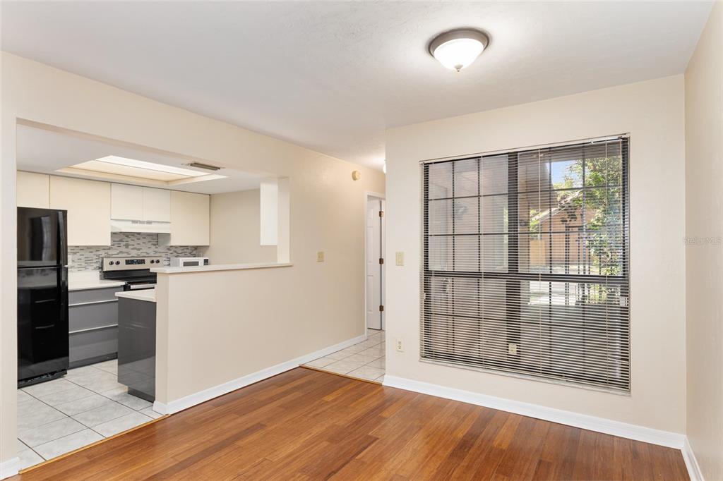 5721 Southwest 10th Place Gainesville, FL 32607 - Photo 5 of 45 Gallery Image 5