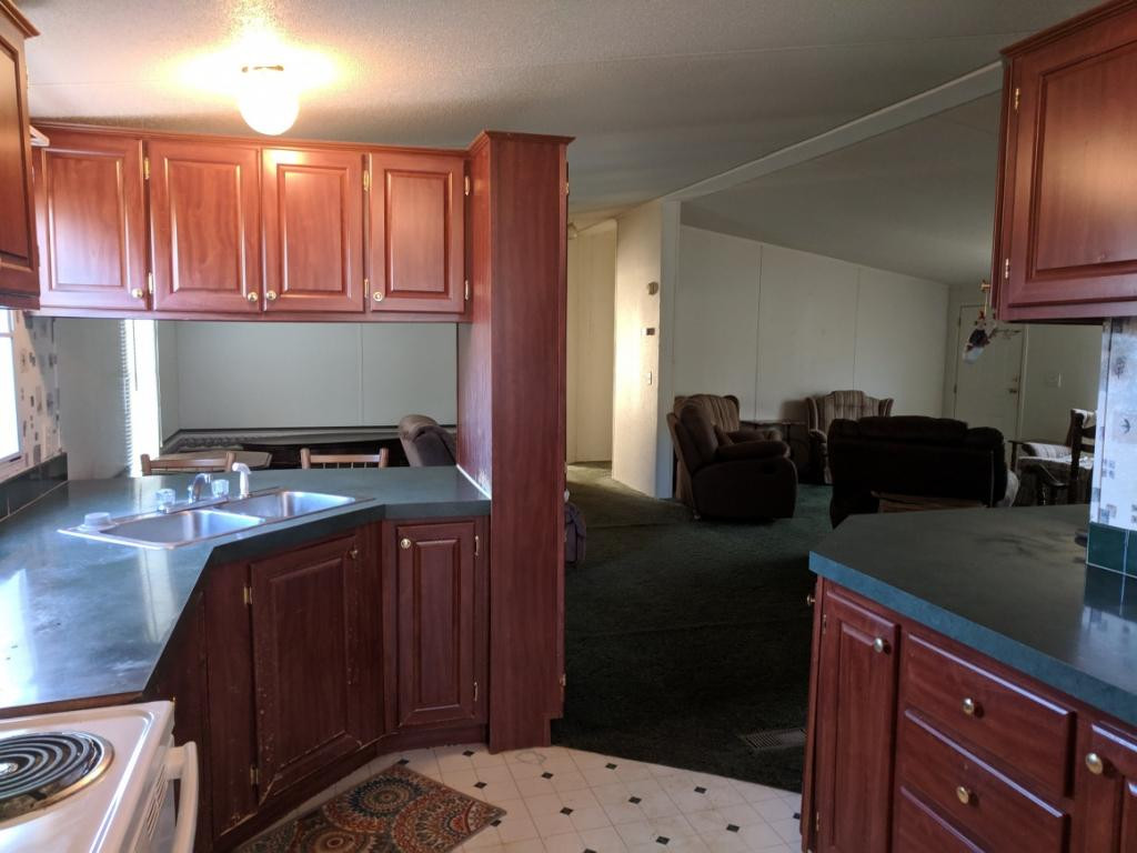 2015 Shakerag Road Greeneville, TN 37743 - Photo 5 of 24 Kitchen continued