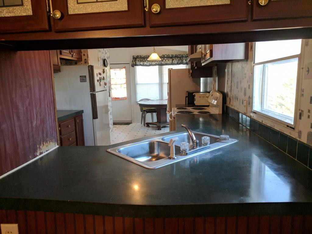 2015 Shakerag Road Greeneville, TN 37743 - Photo 6 of 24 Dining room to Kitchen