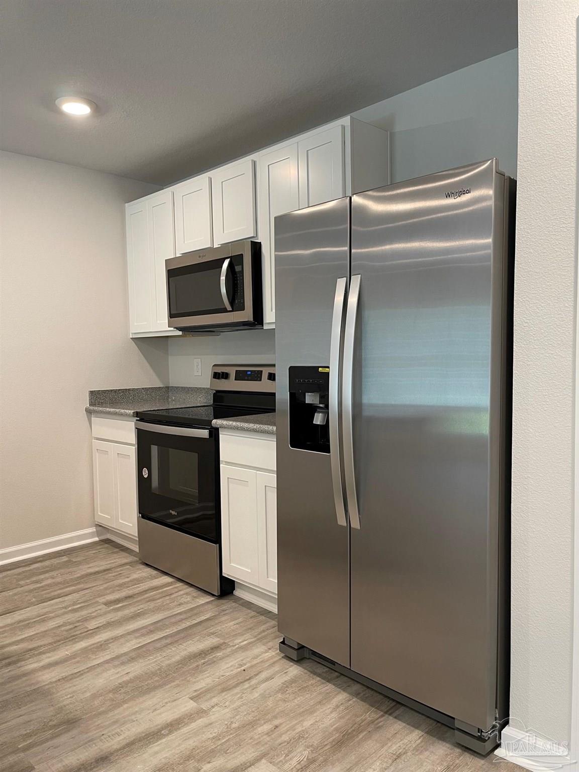 8665 Pathstone Boulevard Pensacola, FL 32526 - Photo 18 of 37