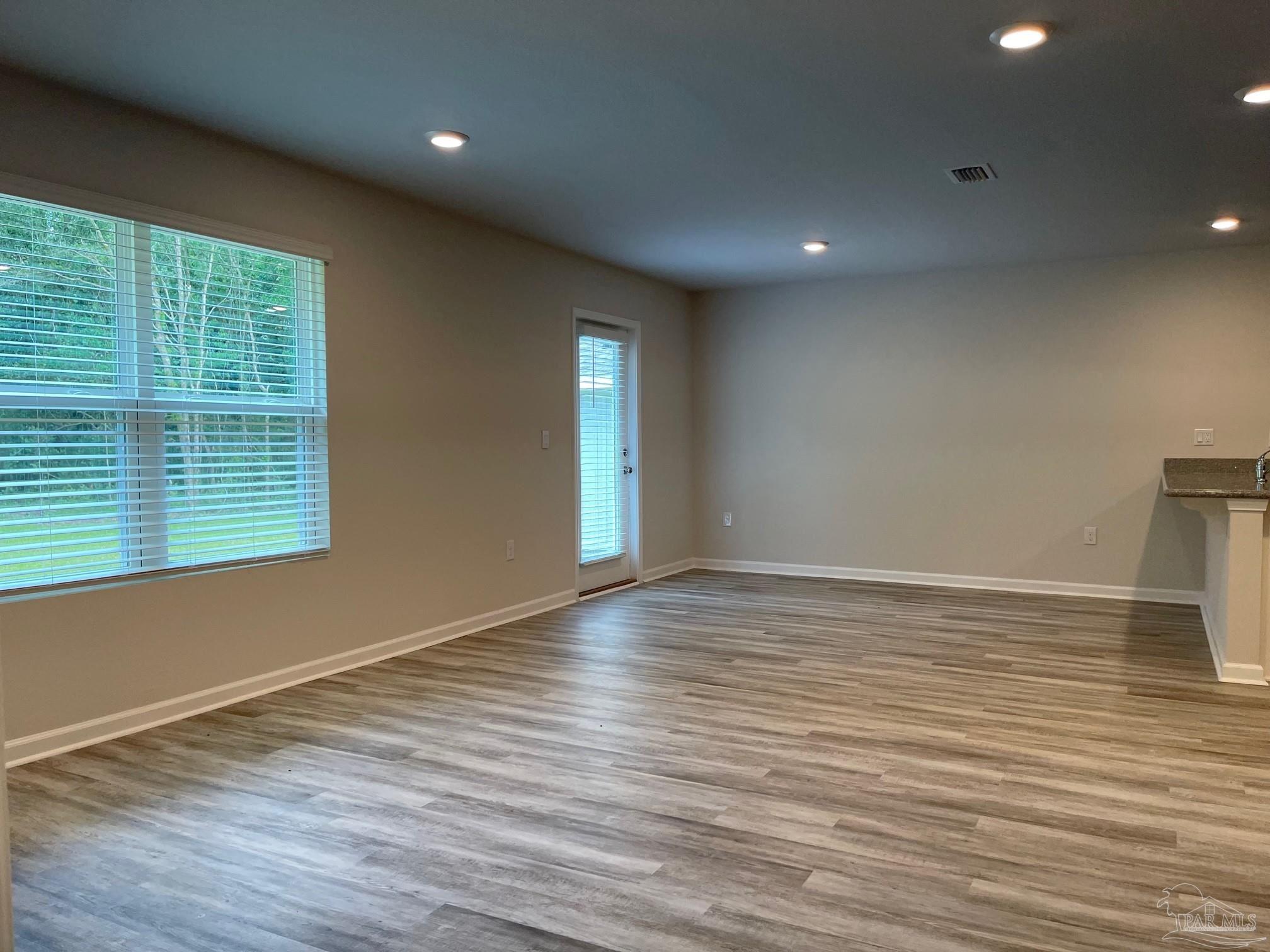 8665 Pathstone Boulevard Pensacola, FL 32526 - Photo 22 of 37