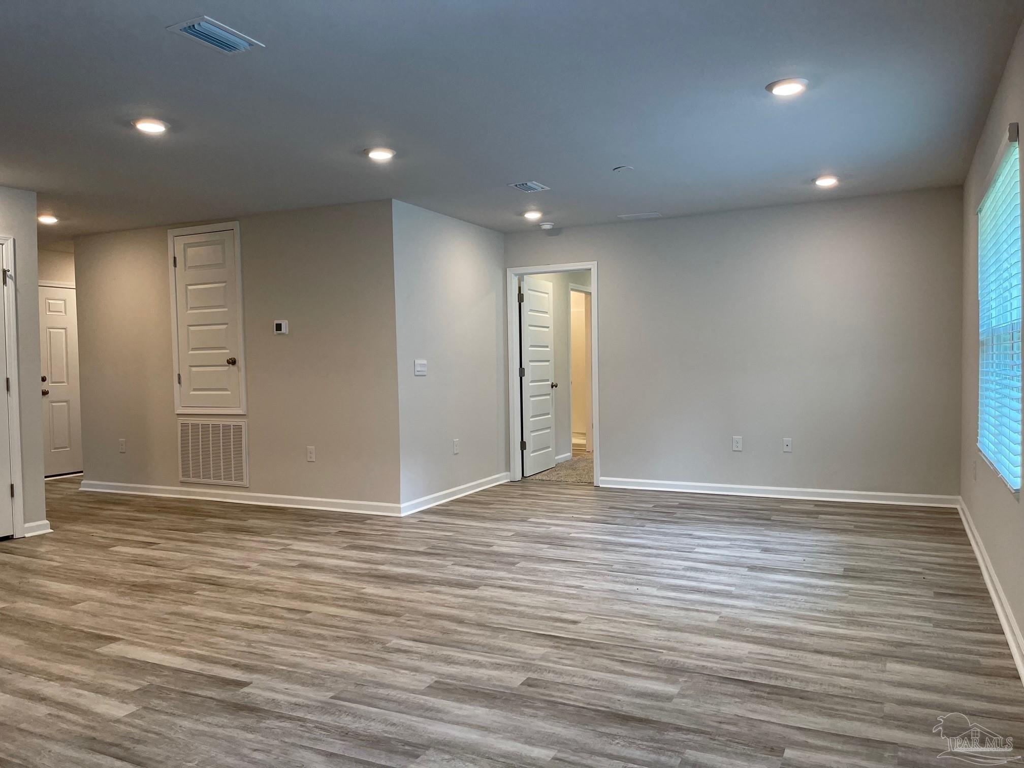 8665 Pathstone Boulevard Pensacola, FL 32526 - Photo 24 of 37