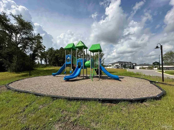 $2,150 | 8665 Pathstone Boulevard, Pensacola, FL 32526