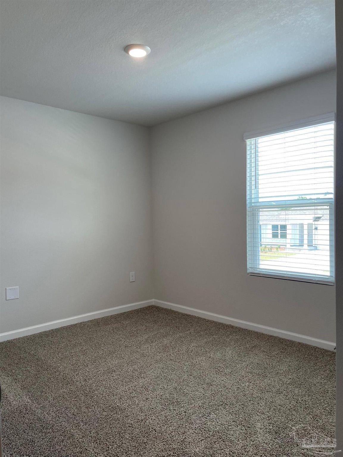 8665 Pathstone Boulevard Pensacola, FL 32526 - Photo 9 of 37