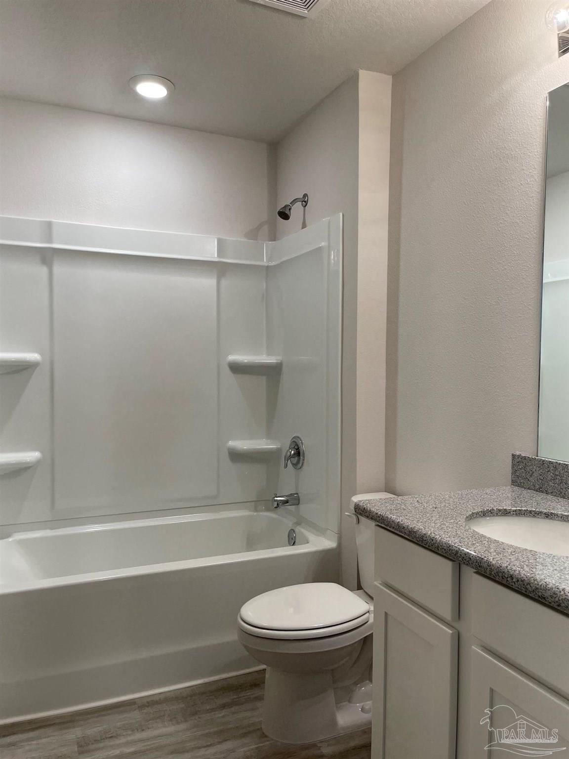 8665 Pathstone Boulevard Pensacola, FL 32526 - Photo 10 of 37