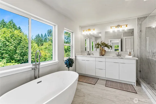 $939,900 | 24107 184th Avenue Southeast, Covington, WA 98042