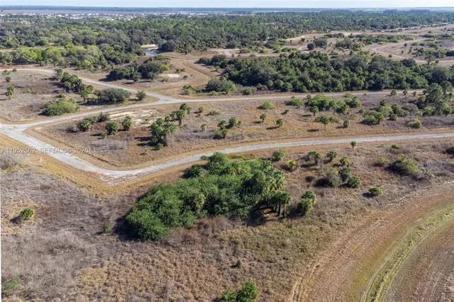 $19,000 | 403 Boca Circle, LaBelle, FL 33935