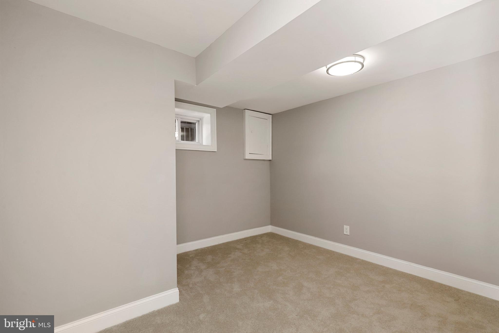 2953 Viewpoint Road Alexandria, VA 22314 - Photo 29 of 52