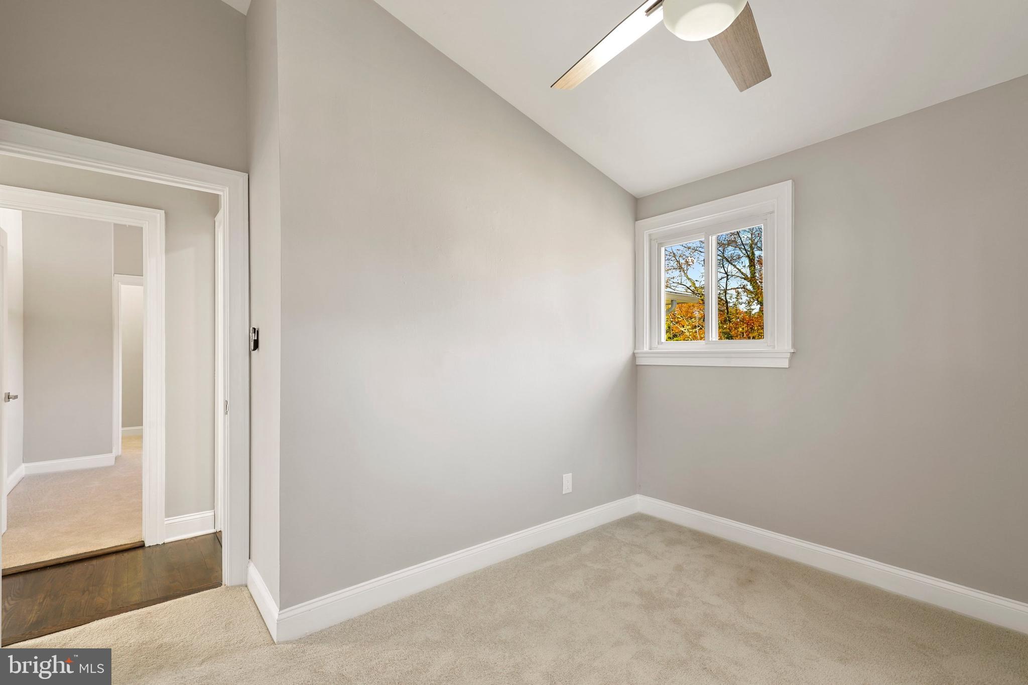 2953 Viewpoint Road Alexandria, VA 22314 - Photo 35 of 52