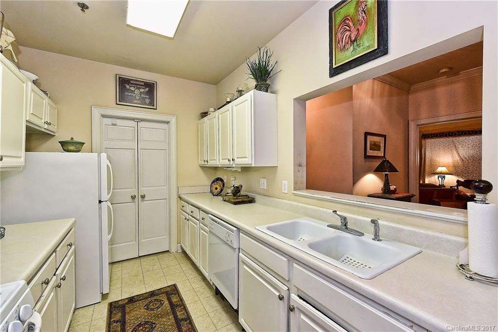 5609 Fairview Road, Unit 1 Charlotte, NC 28209 - Photo 13 of 22 Gallery Image 13