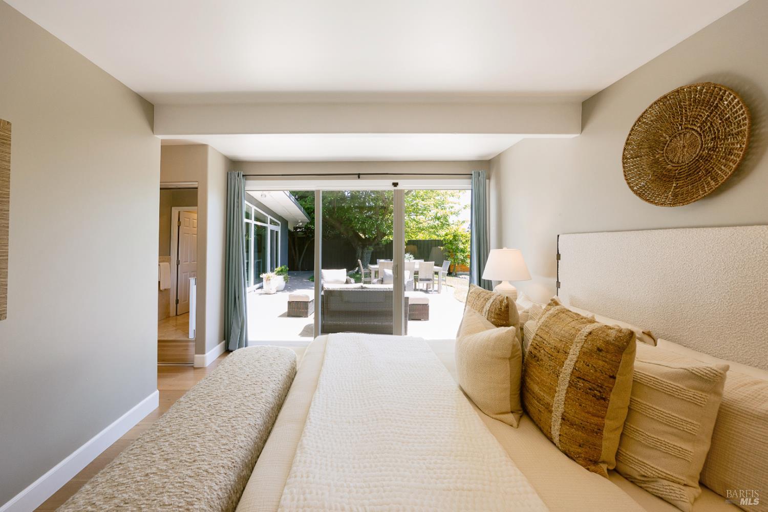 715 Las Colindas Road San Rafael, CA 94903 - Photo 12 of 20