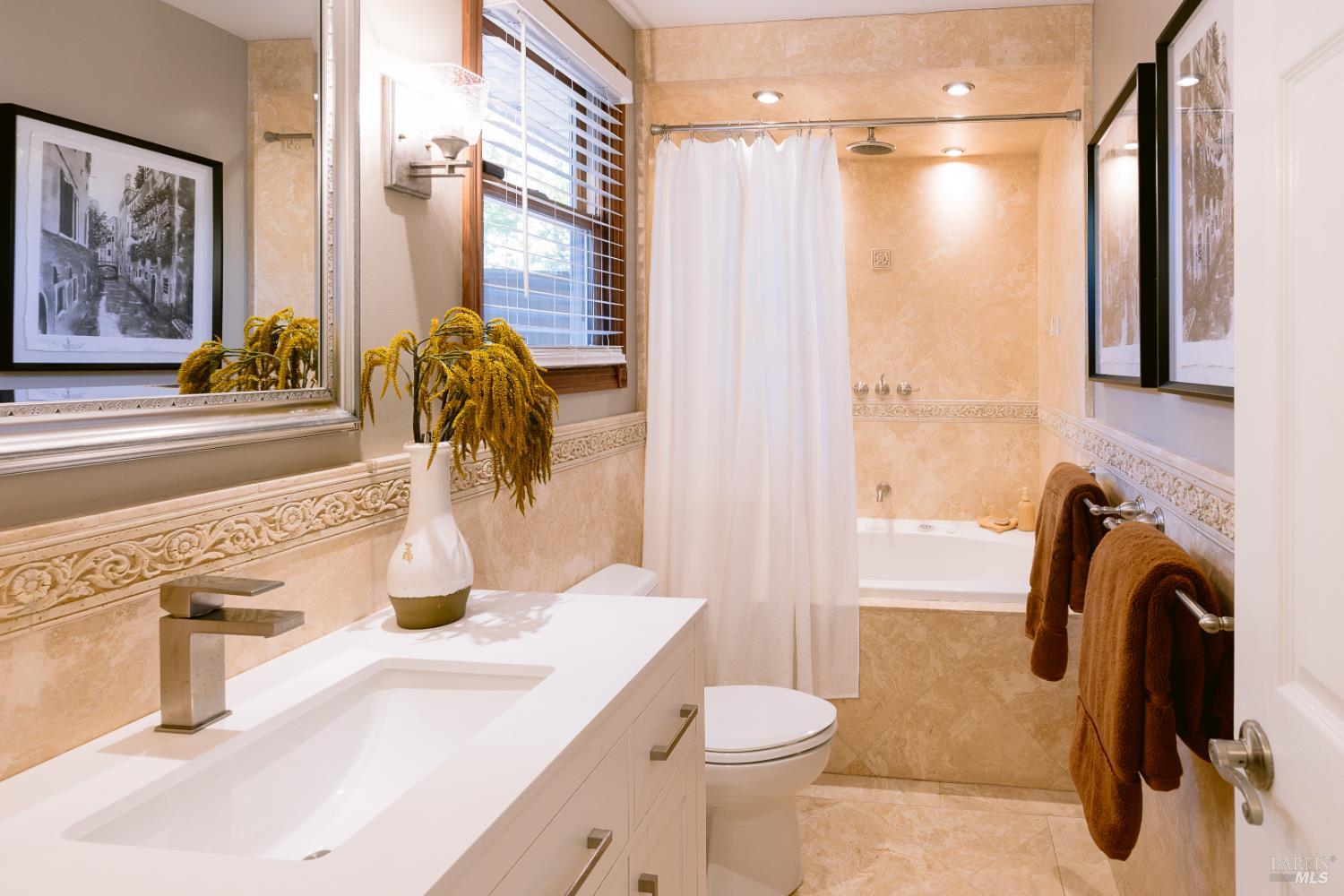 715 Las Colindas Road San Rafael, CA 94903 - Photo 17 of 20