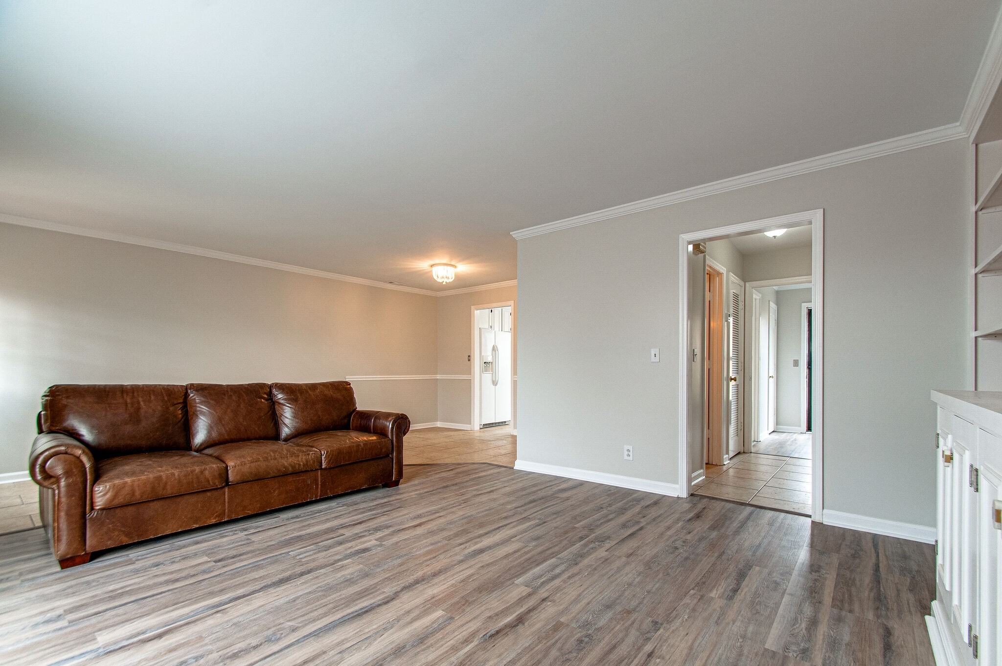 962 General George Patton Road Nashville, TN 37221 - Photo 9 of 22 a living room with furniture and a hard wood floor