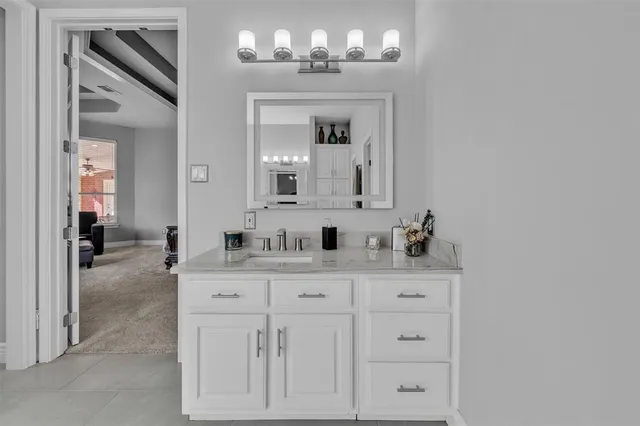 $850,000 | 209 North Creekwood Drive, Mansfield, TX 76063