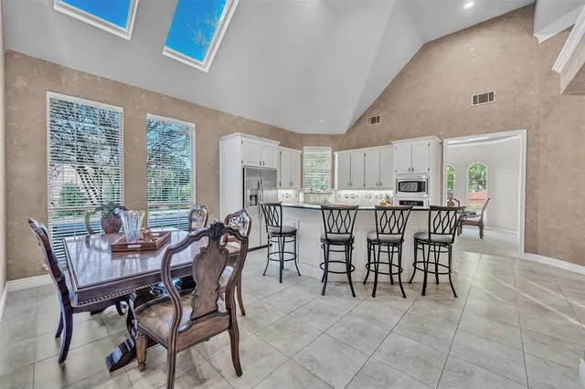 $850,000 | 209 North Creekwood Drive, Mansfield, TX 76063