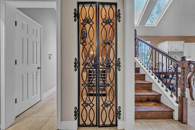 $850,000 | 209 North Creekwood Drive, Mansfield, TX 76063