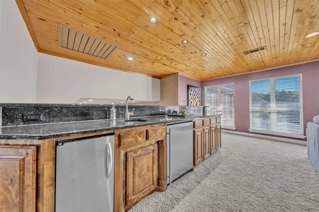 $850,000 | 209 North Creekwood Drive, Mansfield, TX 76063