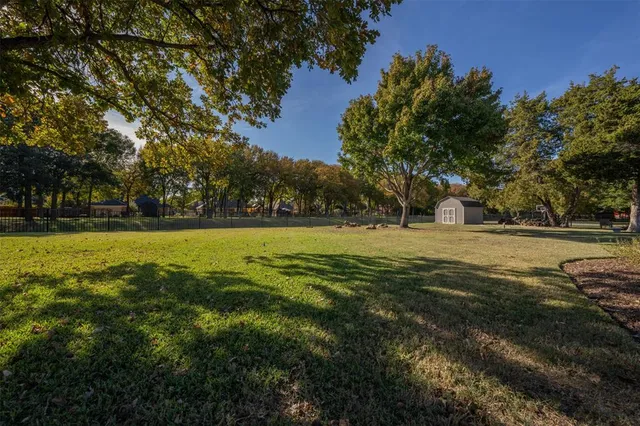 $850,000 | 209 North Creekwood Drive, Mansfield, TX 76063