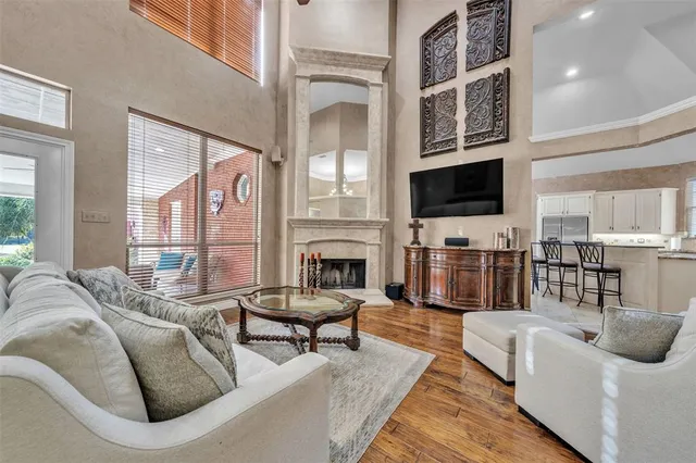 $850,000 | 209 North Creekwood Drive, Mansfield, TX 76063