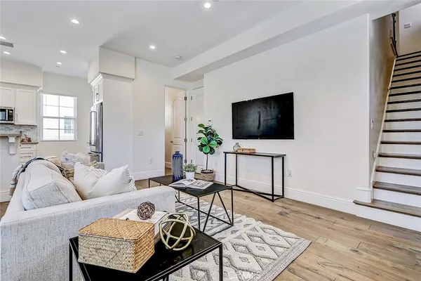 $1,300,000 | 3922 West 242nd Street, Torrance, CA 90505