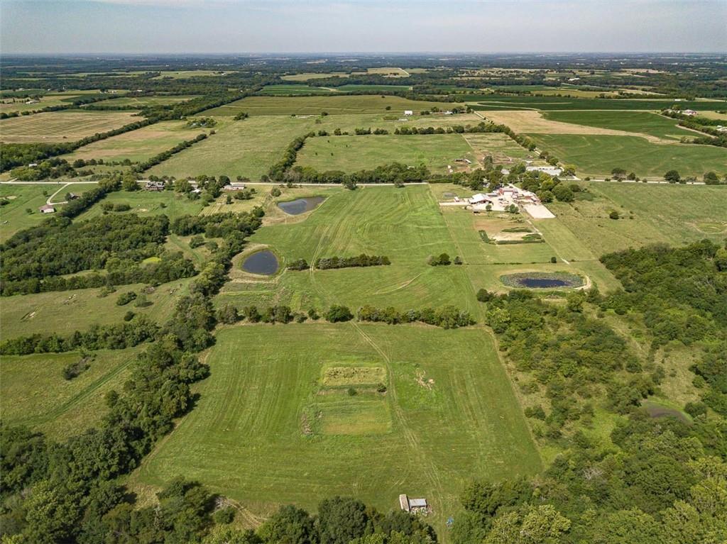 80 East 1600 Road Baldwin City, KS 66006 - Photo 13 of 33