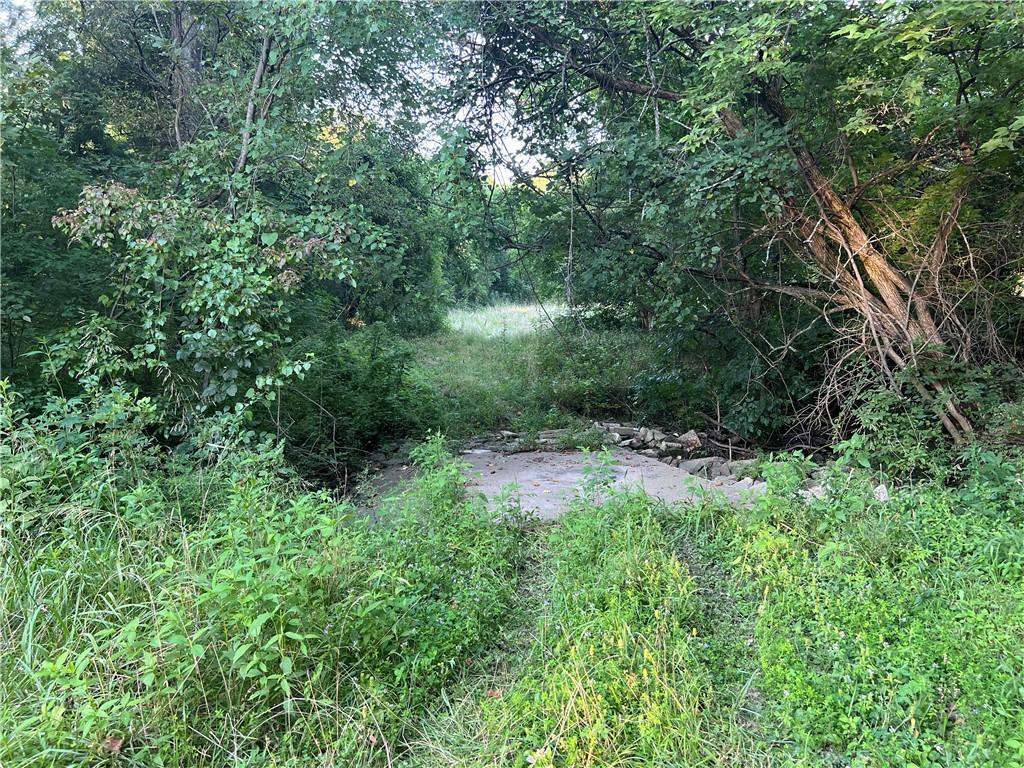 80 East 1600 Road Baldwin City, KS 66006 - Photo 21 of 33