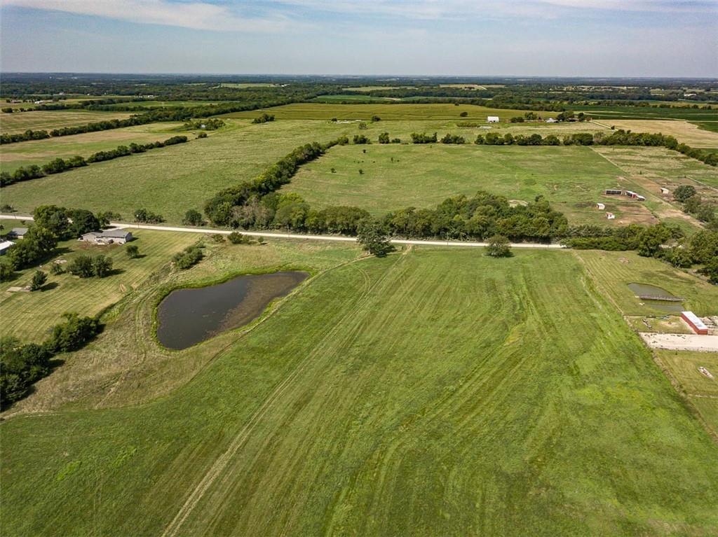 80 East 1600 Road Baldwin City, KS 66006 - Photo 8 of 33