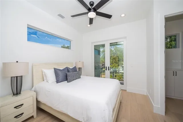 $1,749,000 | 2446 Floyd Street, Sarasota, FL 34239