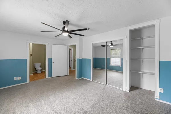 a view of empty room