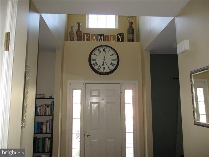 1892 Strong Road Quakertown, PA 18951 - Photo 21 of 25 Hallway