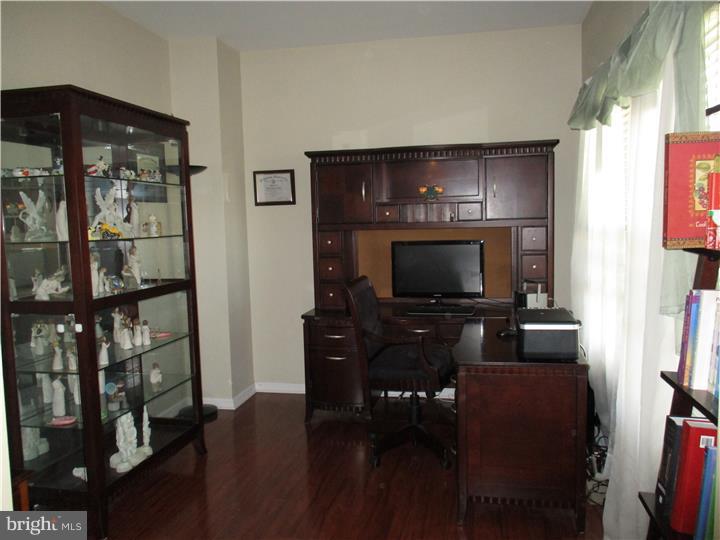 1892 Strong Road Quakertown, PA 18951 - Photo 7 of 25 Office / Study