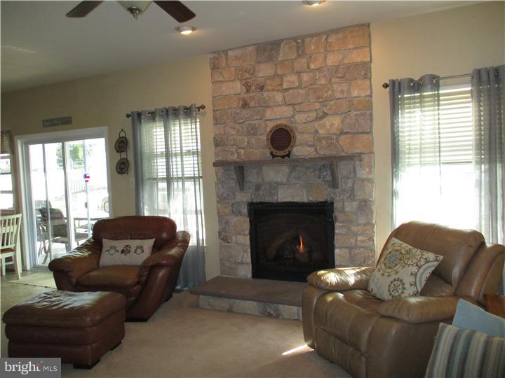 1892 Strong Road Quakertown, PA 18951 - Photo 8 of 25 Living Room