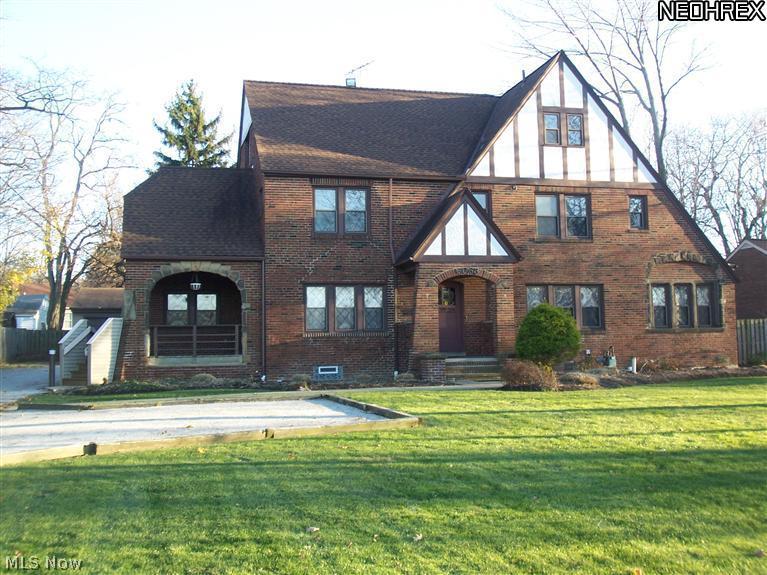 6063 Pearl Road Parma Heights, OH 44130 - Photo 2 of 25 Gallery Image 2