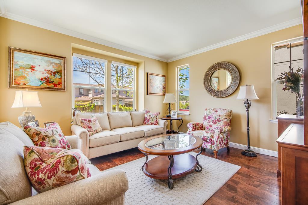 7670 MacKenzie Way Gilroy, CA 95020 - Photo 11 of 70