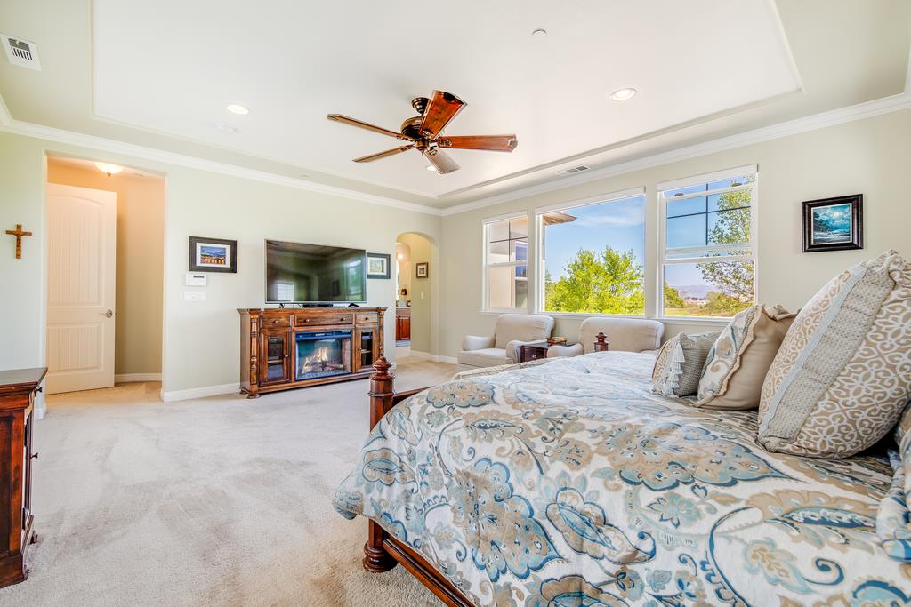 7670 MacKenzie Way Gilroy, CA 95020 - Photo 47 of 70