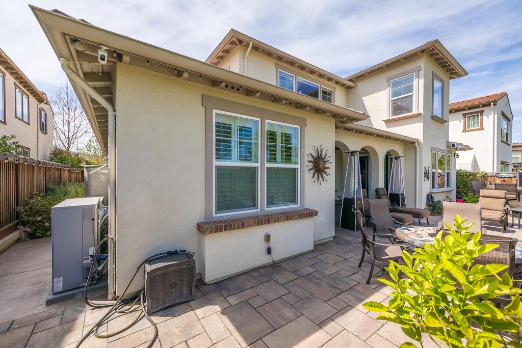 7670 MacKenzie Way Gilroy, CA 95020 - Photo 65 of 70