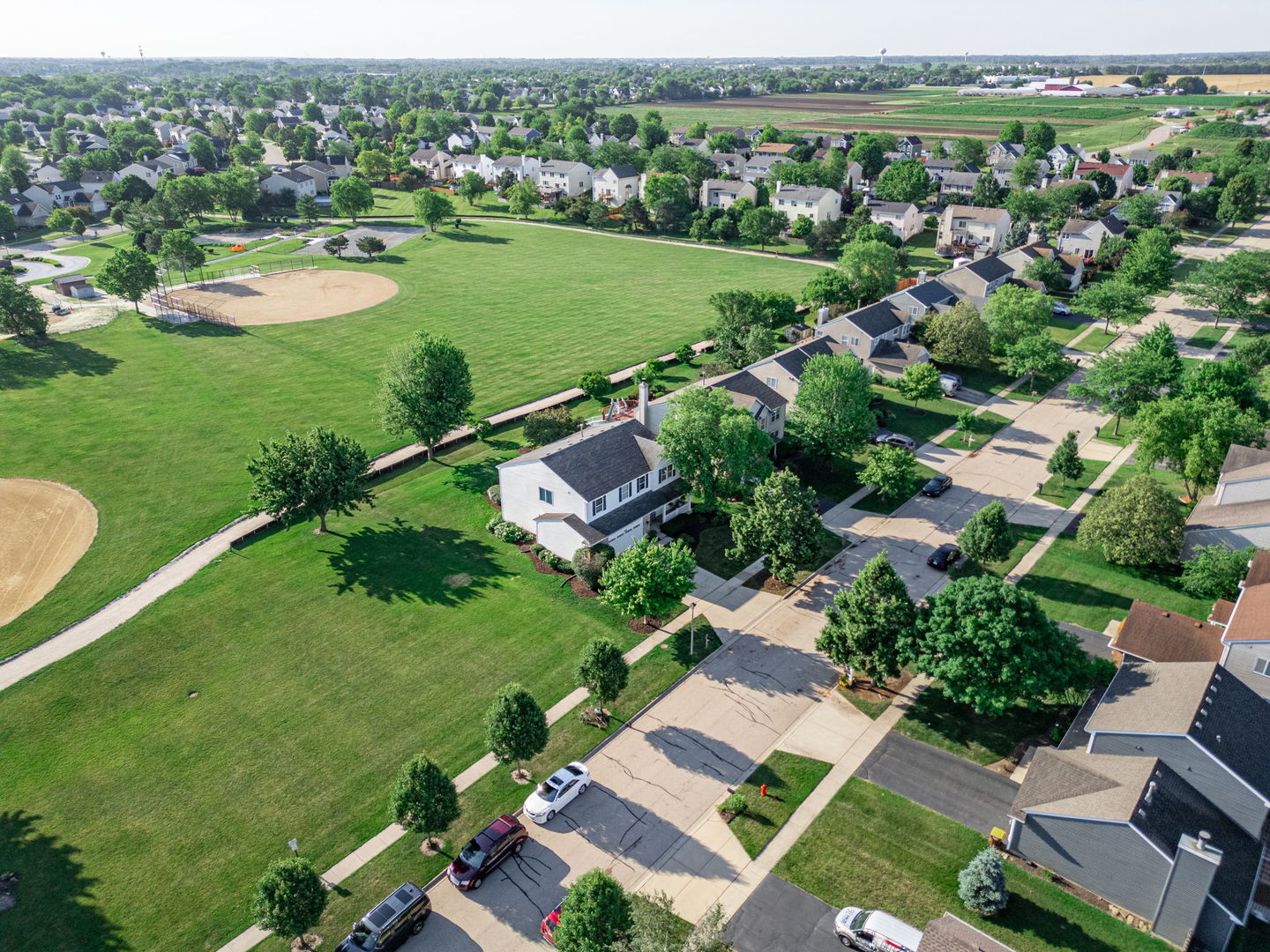 9890 Riverside Drive Huntley, IL 60142 - Photo 33 of 37 Gallery Image 33