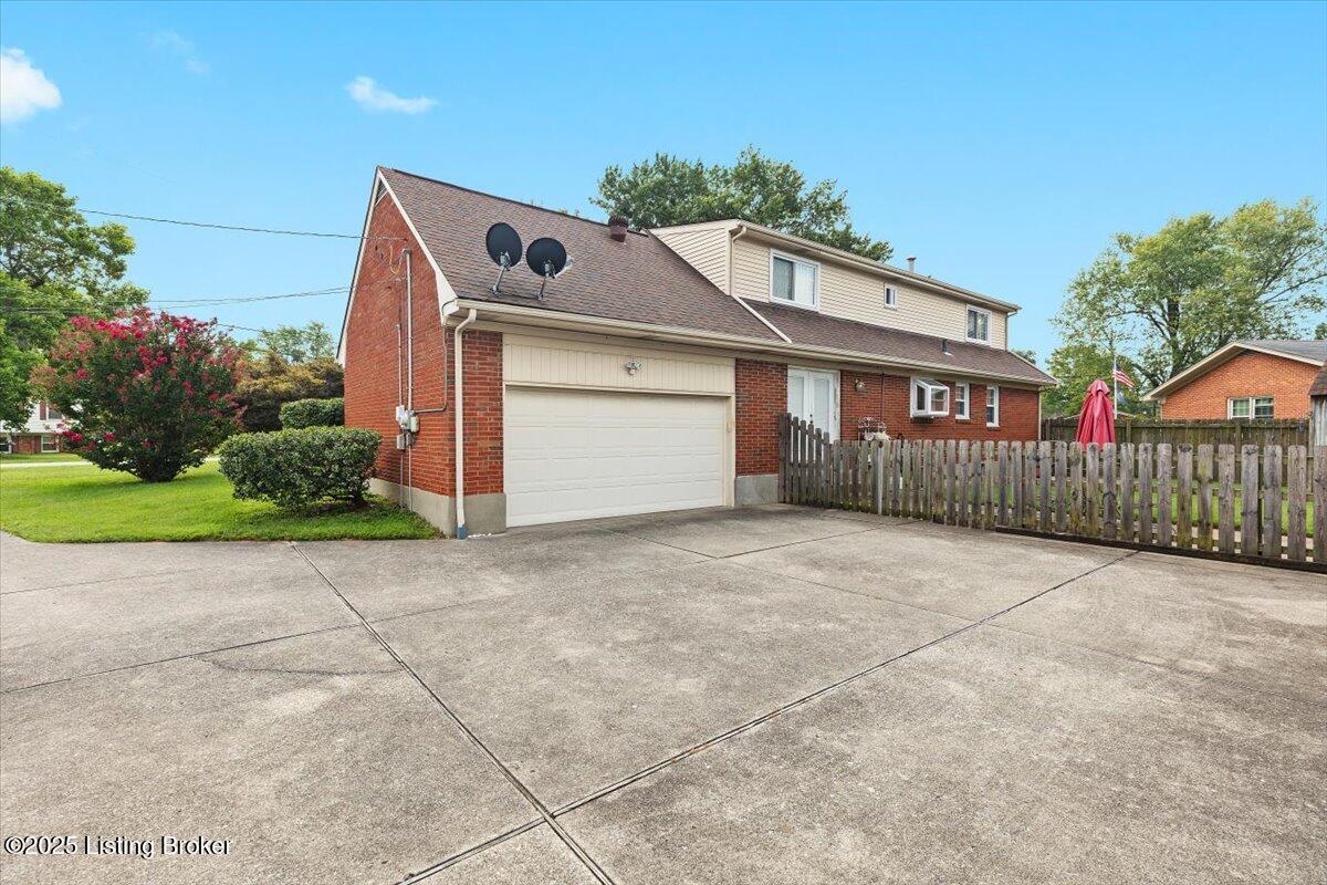 6516 Ridge Cliff Road Louisville, KY 40228 - Photo 30 of 30 34-6516 Ridge Cliff Rd-34