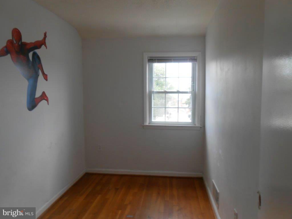 4450 Fenor Road Baltimore, MD 21227 - Photo 10 of 14 Bedroom