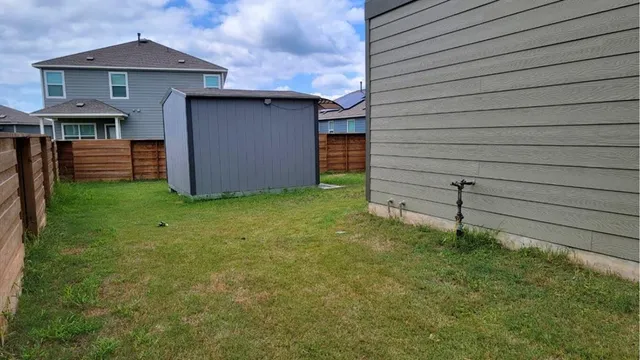 $1,300 | 260 Rioja, Unit GARAGE APARTMENT, Kyle, TX 78640