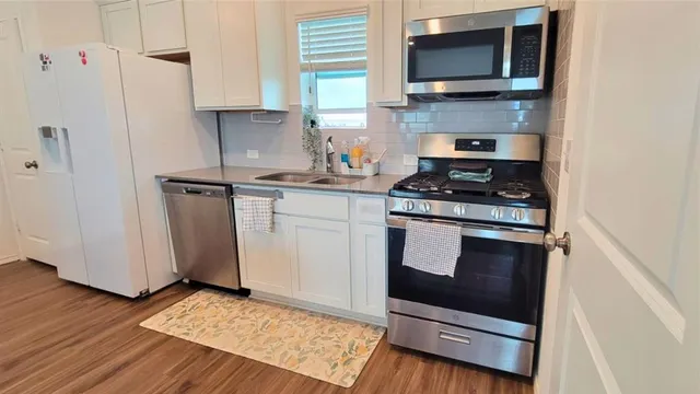 $1,300 | 260 Rioja, Unit GARAGE APARTMENT, Kyle, TX 78640