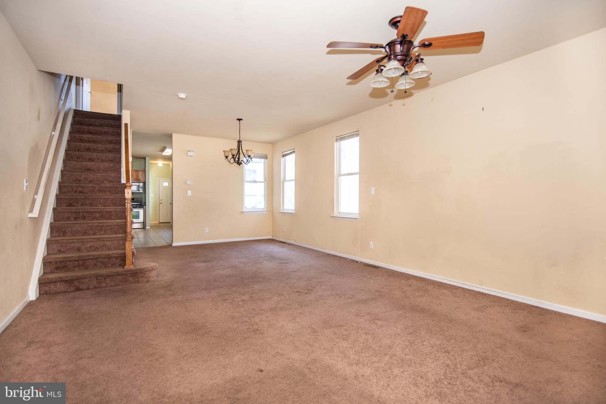 834 Columbus Road Burlington, NJ 08016 - Photo 3 of 25