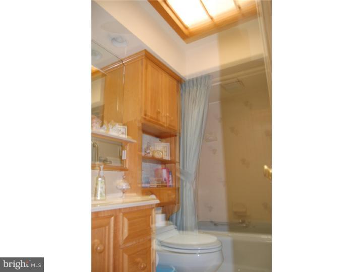 104 West Riding Road Cherry Hill, NJ 08003 - Photo 17 of 24 Gallery Image 17