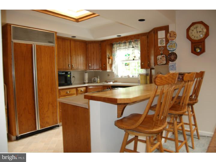 104 West Riding Road Cherry Hill, NJ 08003 - Photo 5 of 24 Gallery Image 5