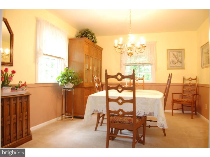 104 West Riding Road Cherry Hill, NJ 08003 - Photo 9 of 24 Gallery Image 9