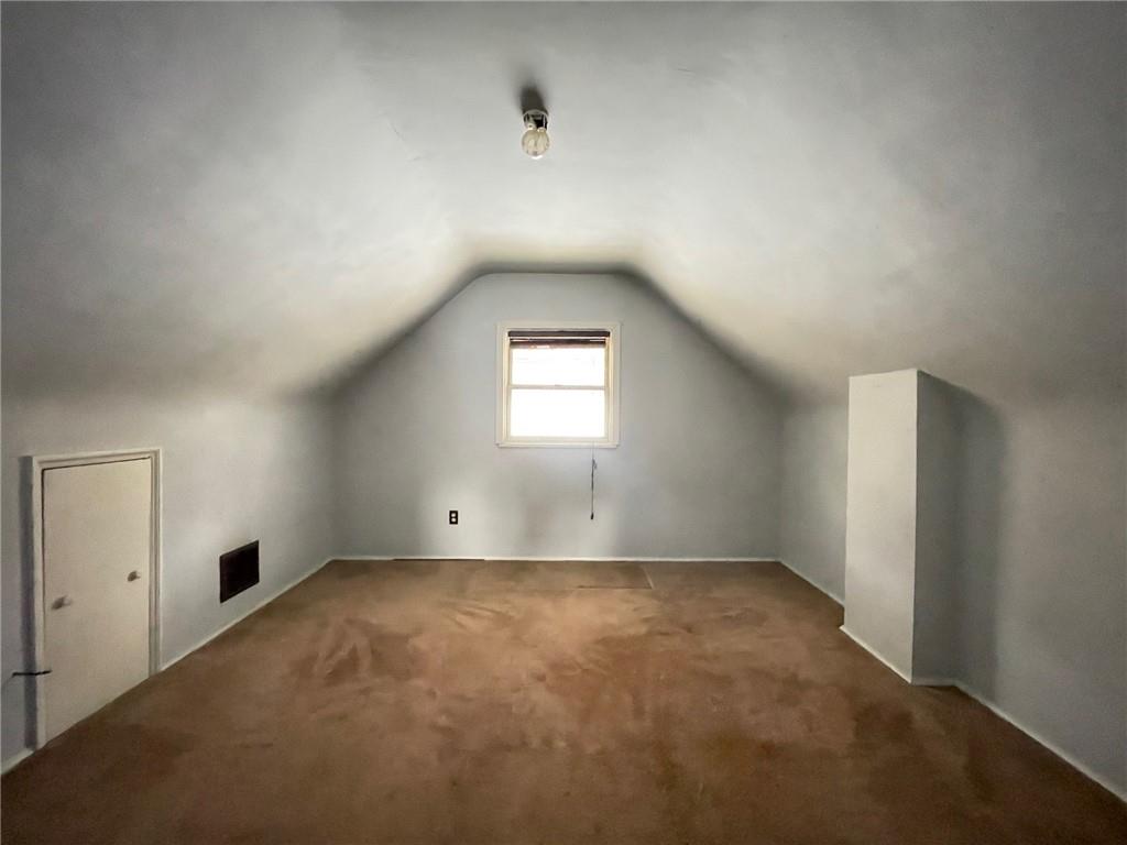 632 Jefferson Road Pittsburgh, PA 15235 - Photo 11 of 18 Gallery Image 11