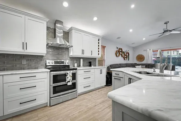 $475,000 | 813 Grand Hughey Court, Apopka, FL 32712