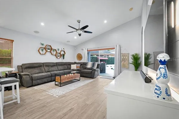 $475,000 | 813 Grand Hughey Court, Apopka, FL 32712